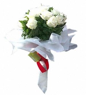 9 White Roses