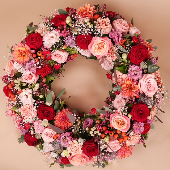 Multicoloured wreath