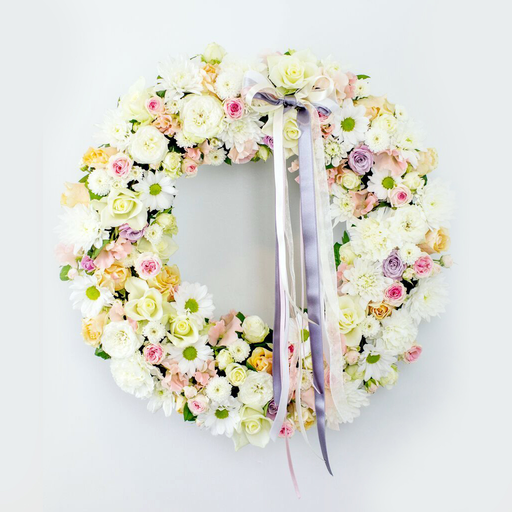 May Angels guard your eternal dream - open wreath