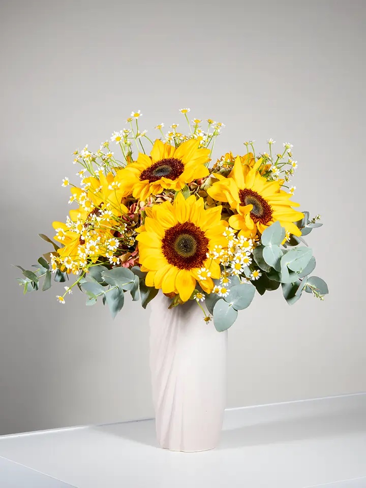 Bouquet of sunflowers