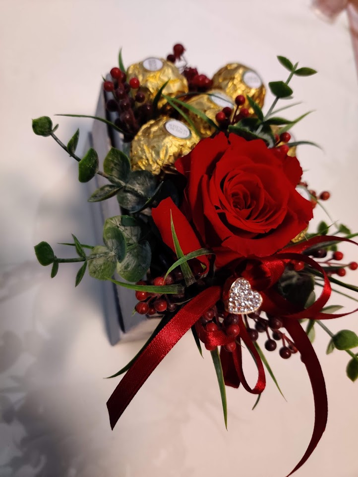RED LOVE 