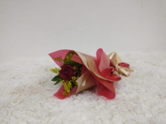 Bouquet of Flowers with 01 Red Rose