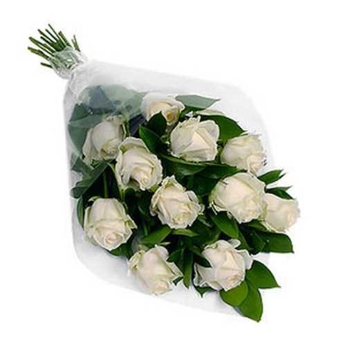 Bouquet of Flowers with 12 White Roses