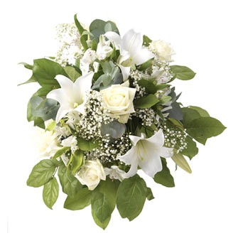 A bouquet with white flowers