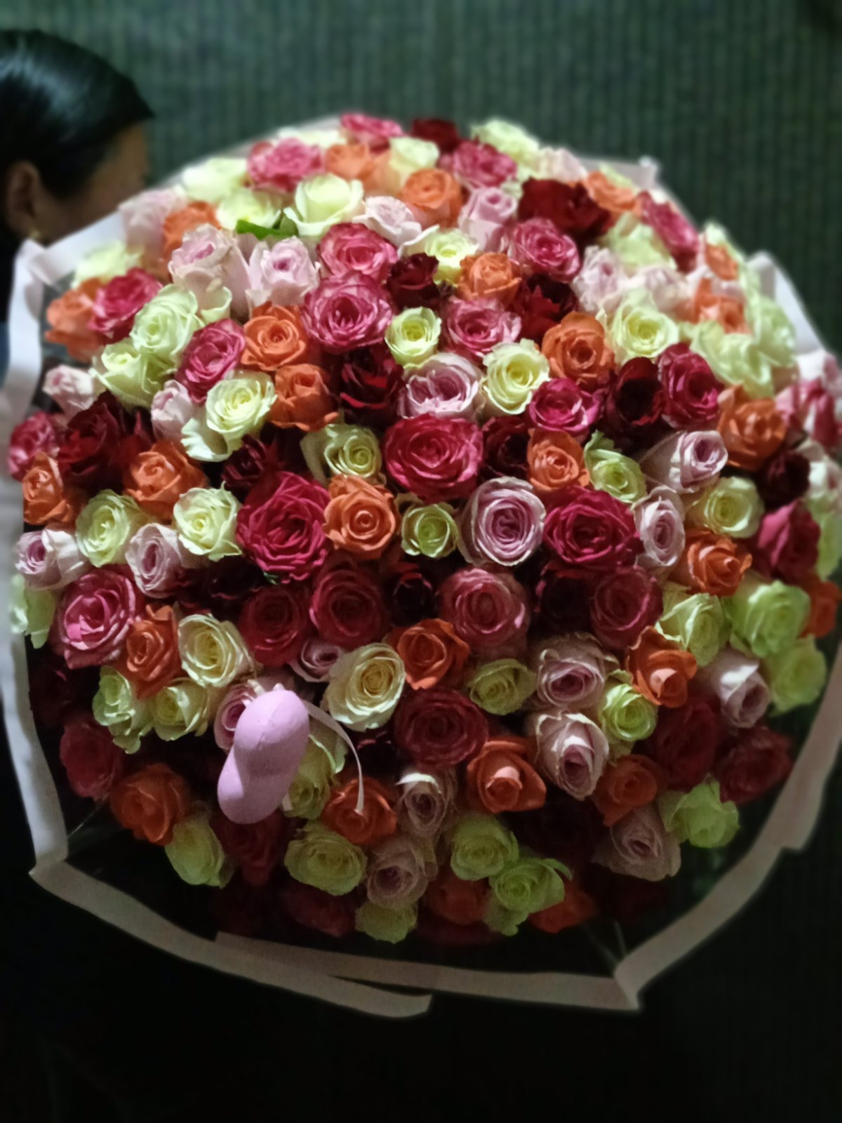 Bouquet of 151 roses 70cm long