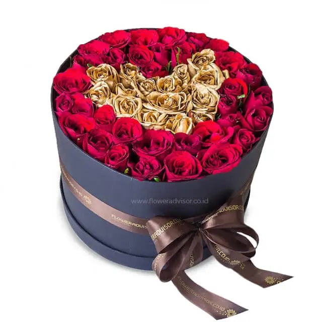 Bloom Box Red & Gold Rose heart shaped