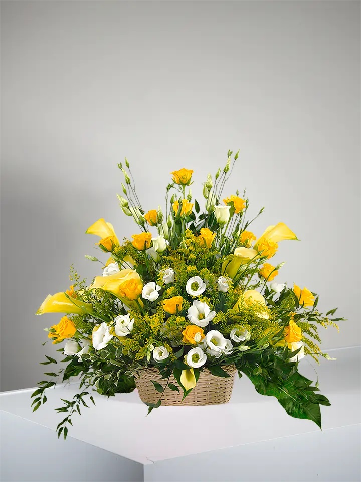 Basket of Calla Lilies and roses